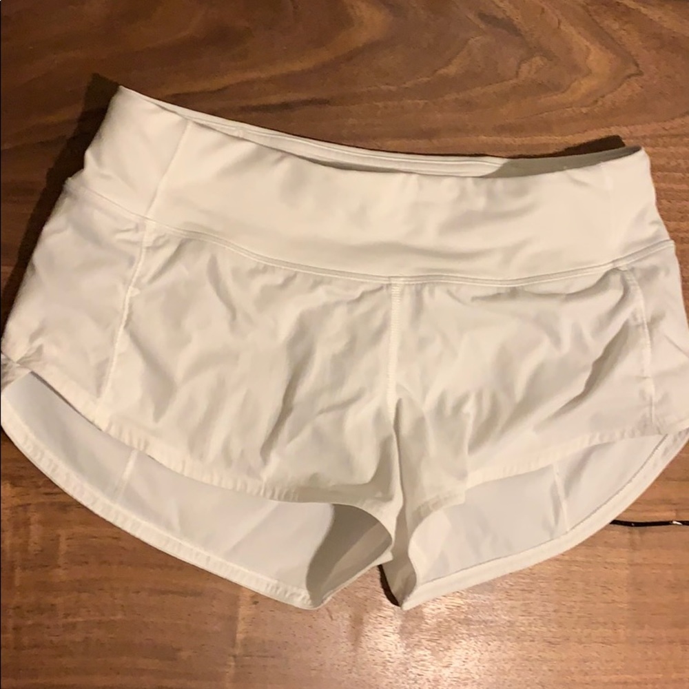 Barely used - Lululemon Speed Up short size 4